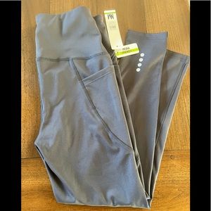 NWT Nicole Miller sport leggings size M dark grey